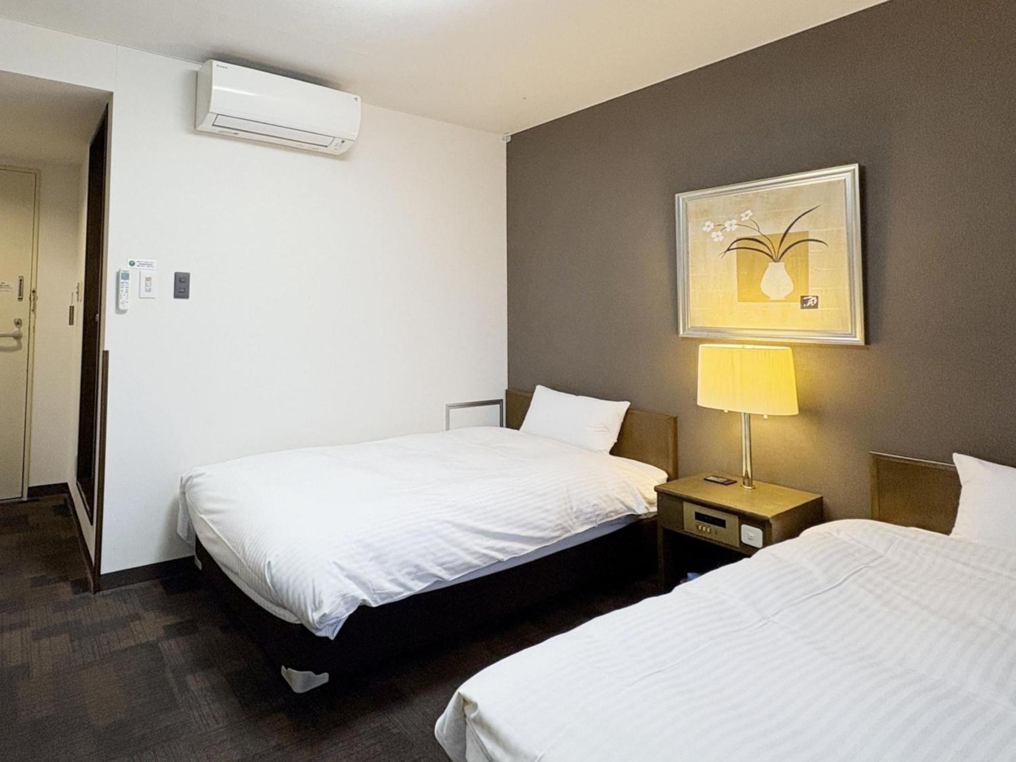 Hotel Route-Inn Court Uenohara Dış mekan fotoğraf