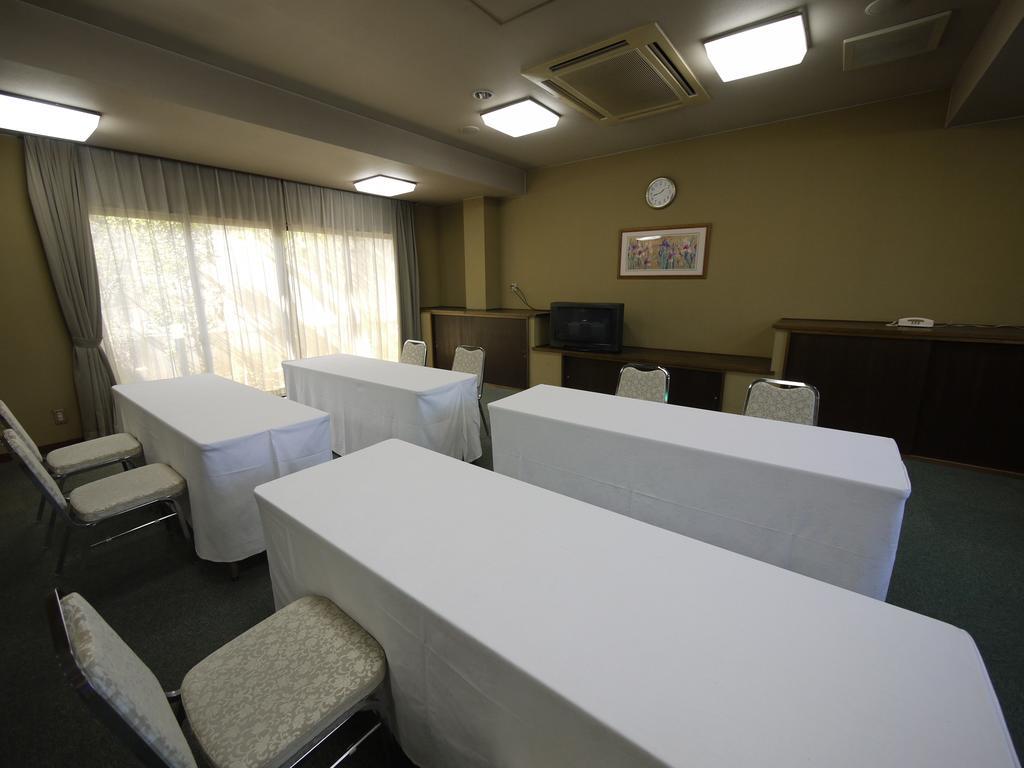 Hotel Route-Inn Court Uenohara Dış mekan fotoğraf